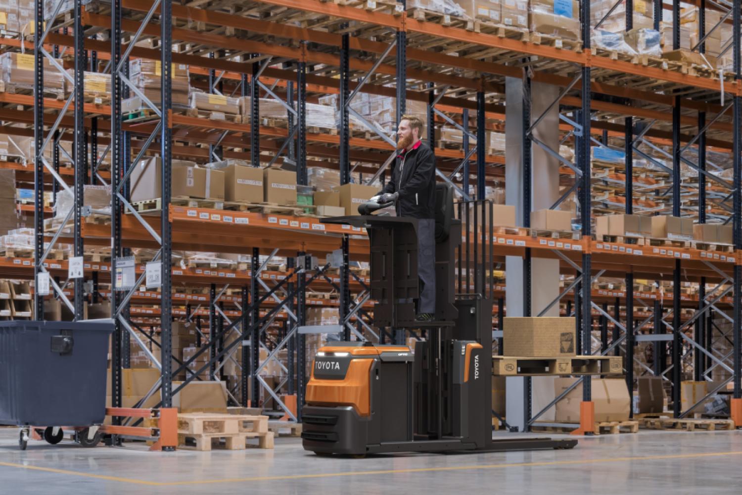 Die neue Optio L-Serie von Toyota Material Handling: Niederhub-Kommissionierer für Traglasten bis 2,5 Tonnen. | Bild: Toyota Material Handling