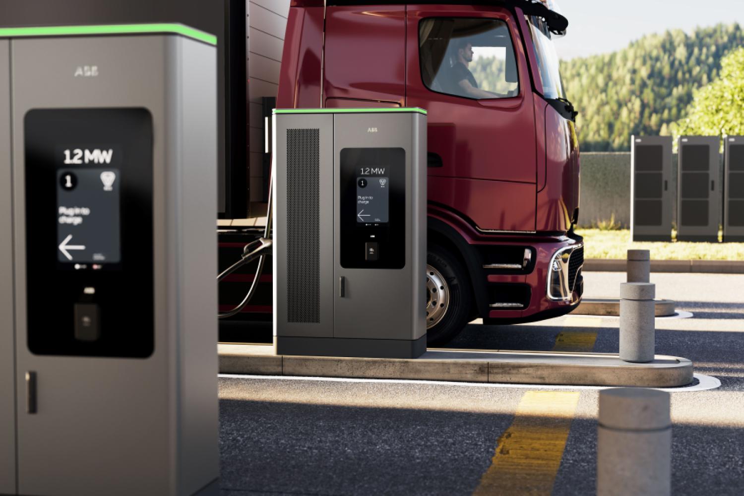 Con la nueva generación de cargadores rápidos modulares, ABB pone el foco en los requisitos de las flotas de camiones. (Foto: ABB E-Mobility)