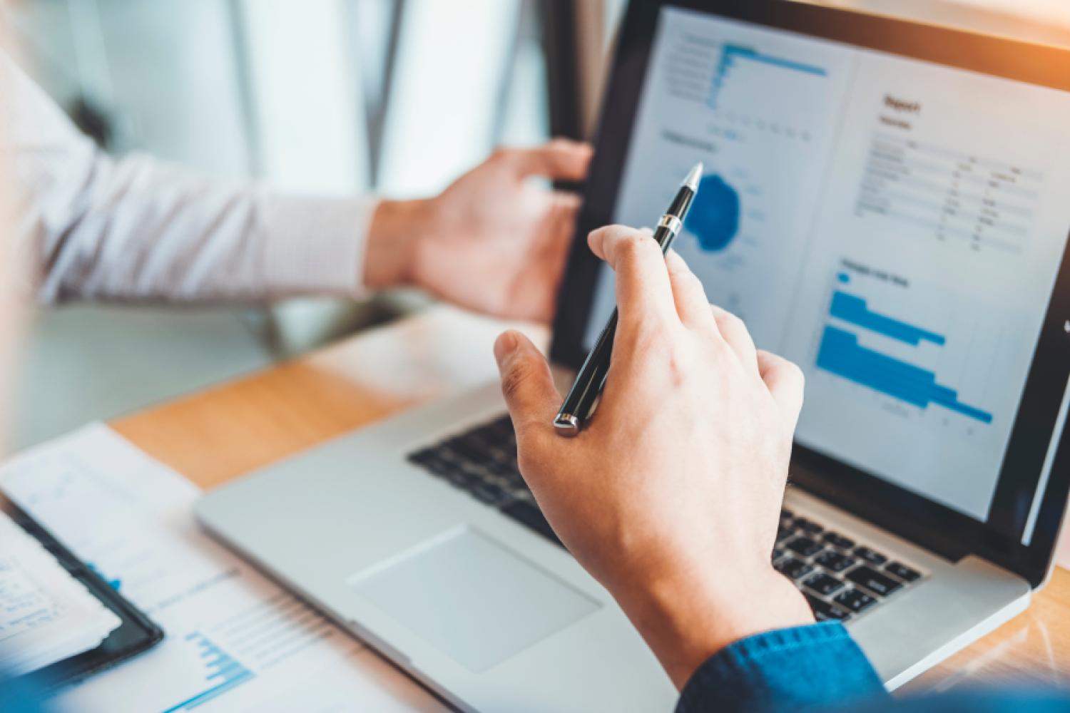Evaluate KPIs at the push of a button – that's what the YODA Delivery Reliability SD solution from WSW Software promises. (Symbol image: Joyfotoliakid/stock.adobe.com)