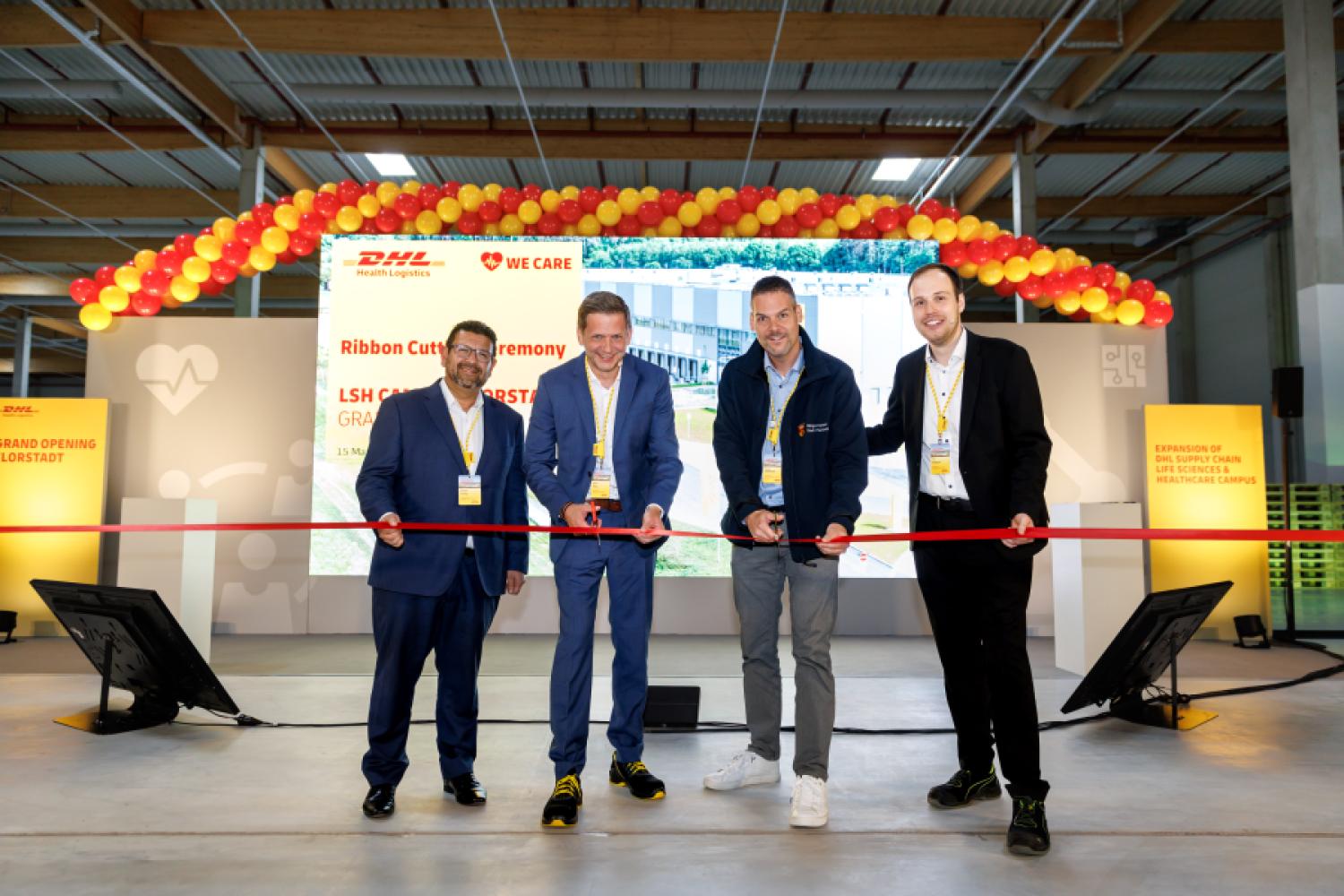 From left to right: Michael Gardner, Head of Pharma Specialized Network, Rainer Haag, CEO DHL Supply Chain Germany & Alps, Daniel Imbescheid, Mayor of the City of Florstadt, and Jan Zschiesche, Business Unit Director LSH at DHL Supply Chain Germany & Alps. (Image: DHL Group)