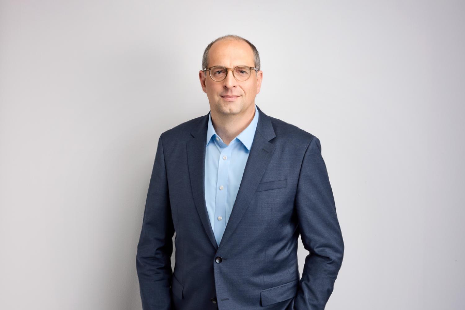 Dr. Dominik Antoni is the new Technical Managing Director at the Alpenhain cheese dairy. (Photo: Alpenhain)