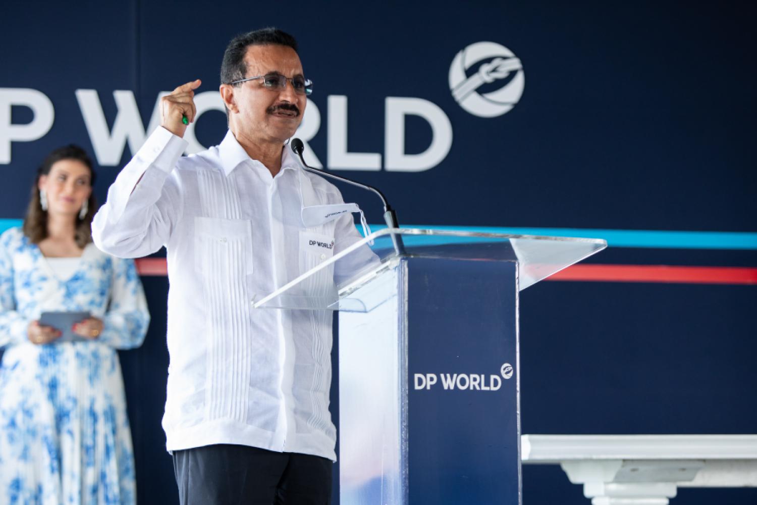 „Al aumentar las capacidades y desarrollar oportunidades de nearshoring, convertiremos Caucedo en el centro logístico más moderno del Caribe“, dijo Sultan Ahmed bin Sulayem, presidente y CEO de DP World. Aquí una foto de archivo del 11 de noviembre de 2020. (Imagen: DP World)