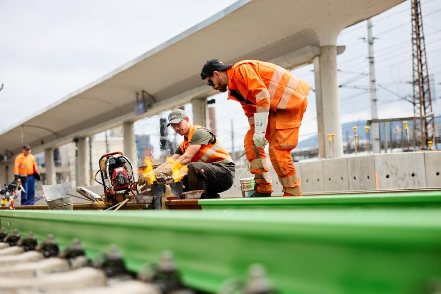 Relocation of the green rail - instead of coal, green hydrogen is to be used in production. (Photo: ÖBB / Andreas Scheiblecker)