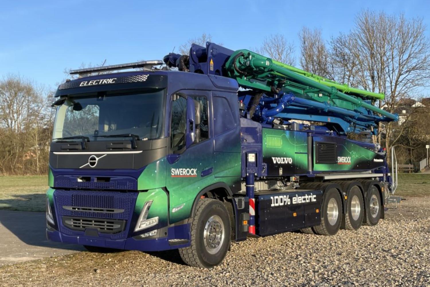 Three partners and an electric tridem for concrete pumping: Volvo Trucks, Putzmeister, and Swerock. | Photo: Volvo Trucks