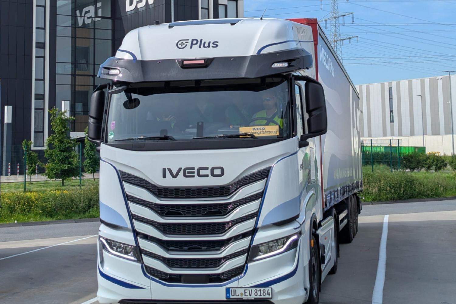 Iveco, Plus, DSV and dm have completed a development project with an Iveco semi-truck equipped with Plus's semi-autonomous driver assistance solution in Krefeld, Germany. It was the first test of this technology on public roads in Germany. (Image: Iveco)
