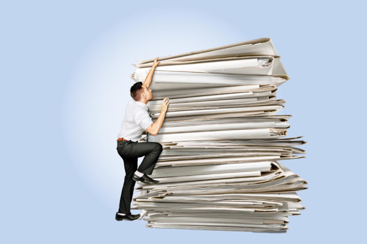 Bureaucratic hurdles often make work difficult for logistics managers. How the situation could be improved is shown in the cover story of the April issue of LOGISTIK HEUTE. (Photo: BillionPhotos.com/stock.adobe.com)