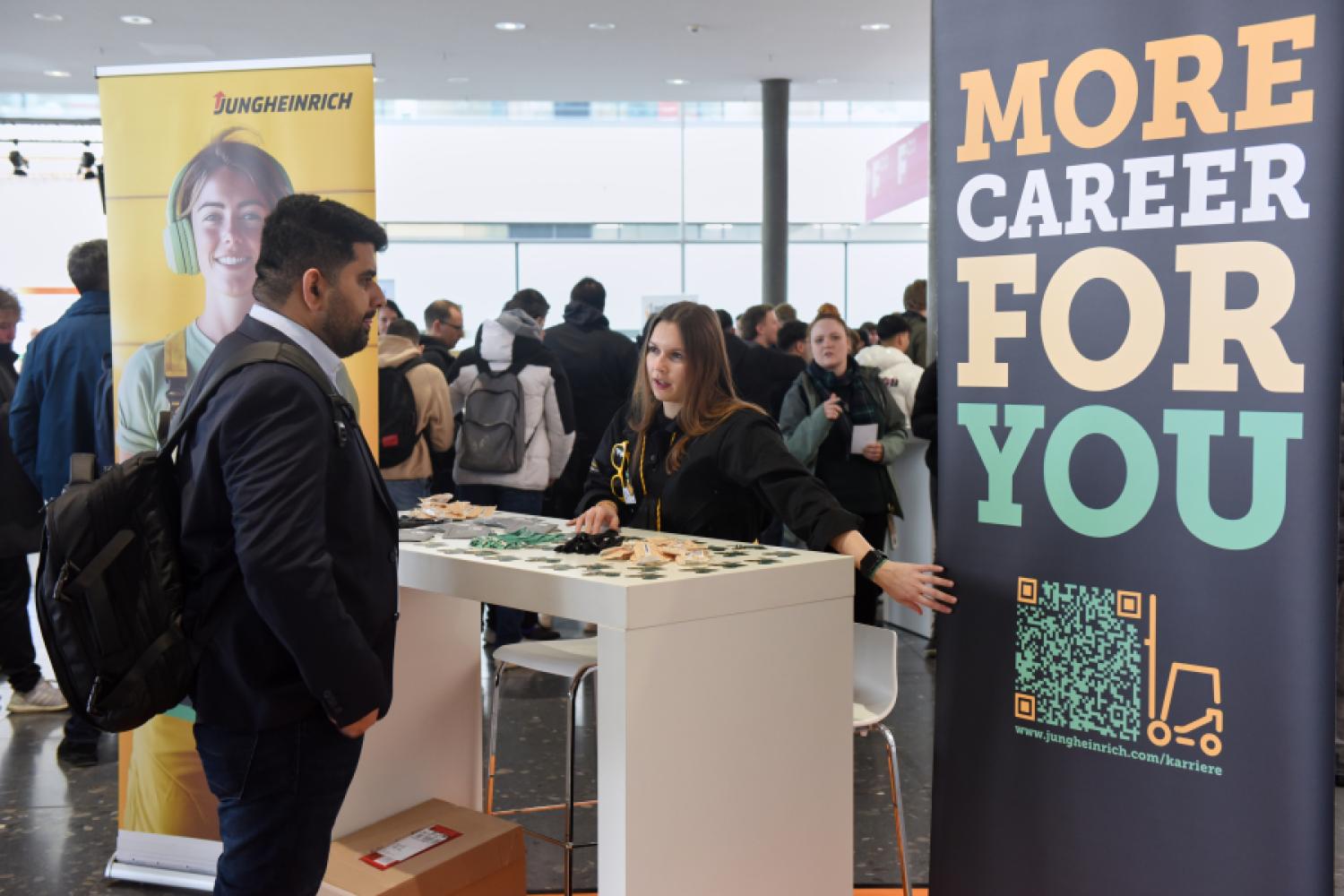 The LogiMAT CareerDay 2026 aims to be more than a career forum – it sets a signal for the demand for skilled workers and the attractiveness of the industry. | Image: Euroexpo