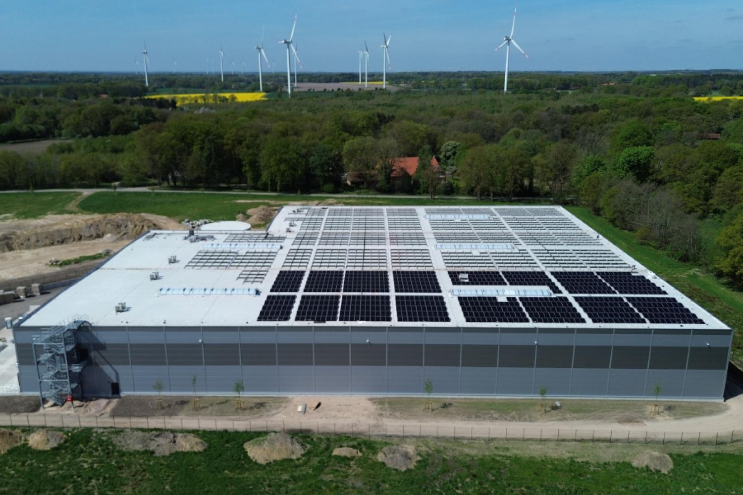 Schewe Immobilien ha construido especulativamente una propiedad logística en Dötlingen, Baja Sajonia, con conexión a la carretera nacional B213. (Imagen: Schewe Immobilien)