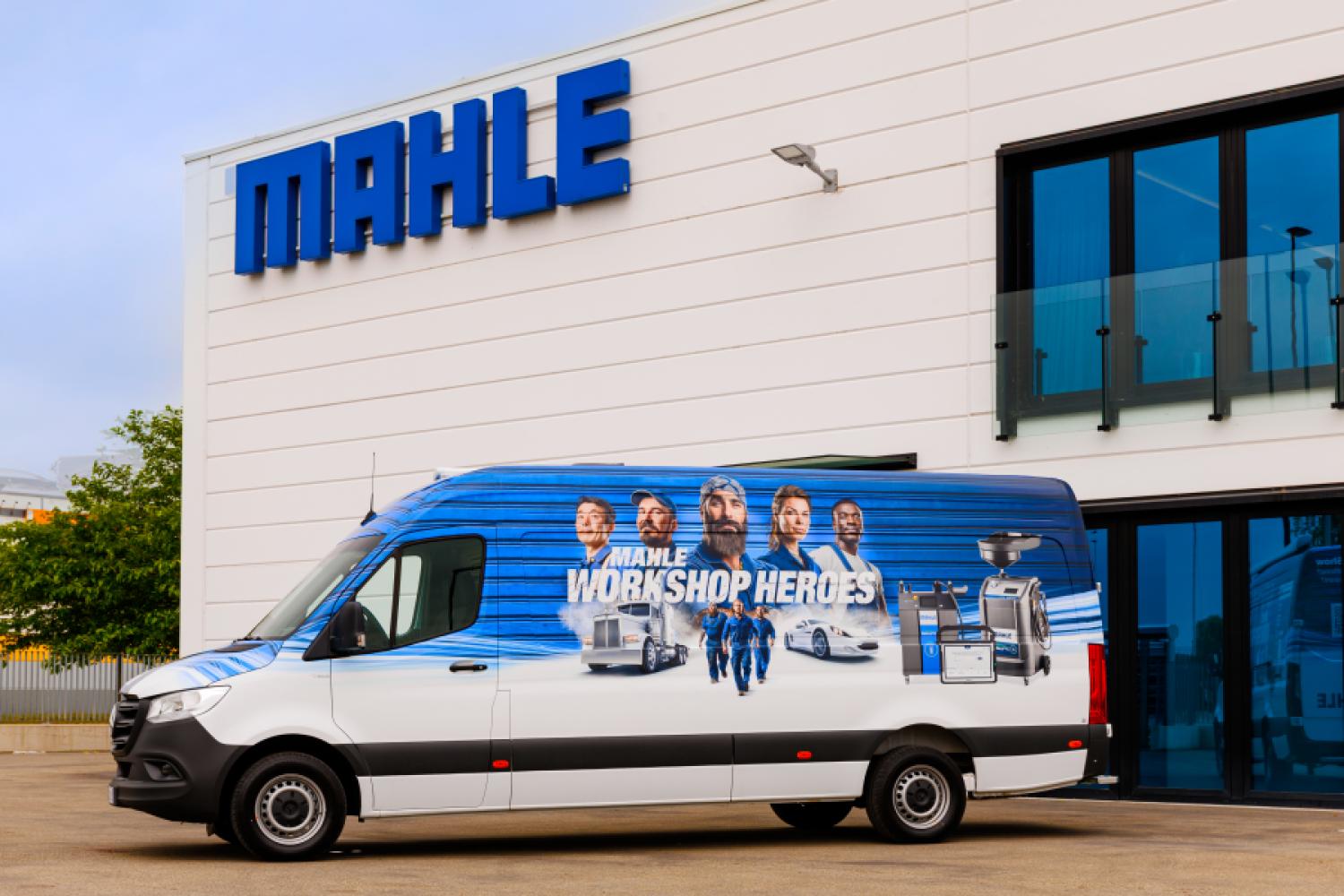 The Workshop Heroes from Mahle bring their service equipment to workshops in selected European countries. | Image: Mahle.