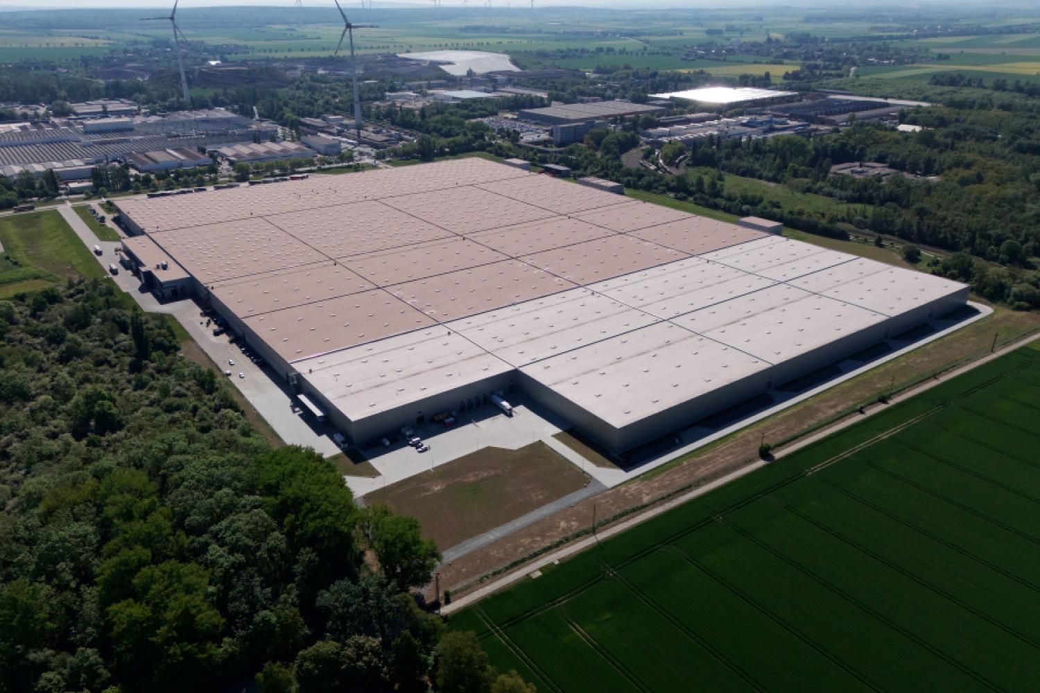 El sitio de Salzgitter de MAN Truck &amp;amp; Bus se prepara para el crecimiento en tecnologías de cero emisiones, para nuevos modelos y la plataforma común del Grupo Traton. Por eso, el centro de logística de repuestos se ha ampliado en un 30 por ciento. (Imagen: MAN Truck &amp;amp; Bus)