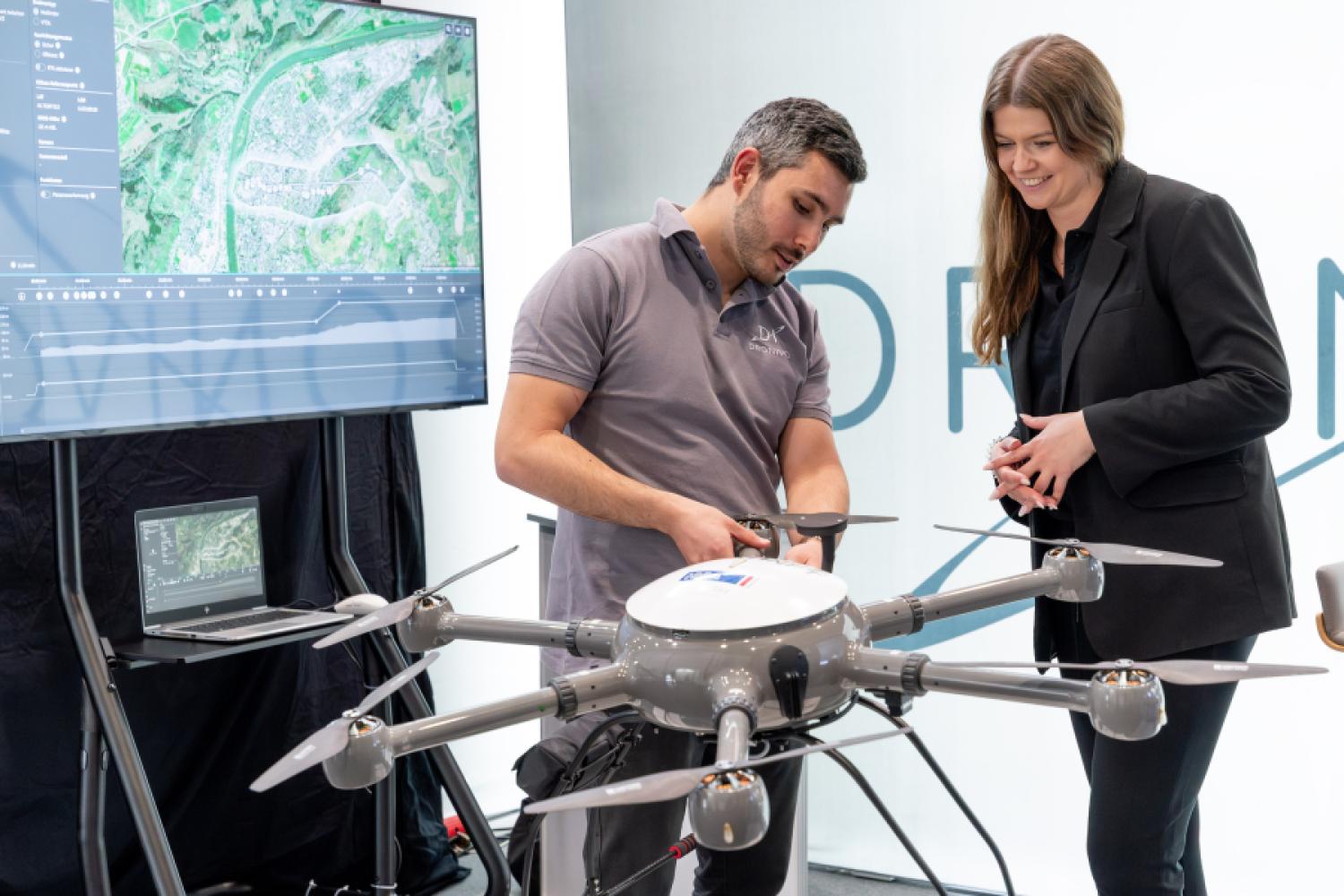 The delivery by drone was also a topic at med.Logistica. (Image: Leipziger Messe)