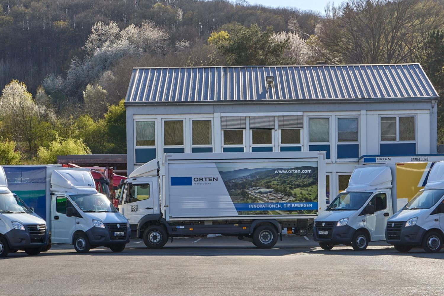 Fundada en 1925 como la herrería de Robert Orten en Bernkastel-Kues, Orten Fahrzeugbau se ha desarrollado como un proveedor de sistemas para tecnologías de carrocería especiales en las industrias de bebidas y logística. (Foto: Orten)