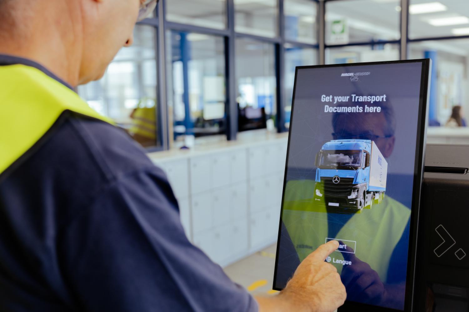 Avec l'utilisation du système d'enregistrement numérique, le groupe Nagel souhaite créer une solution uniforme pour le dédouanement des conducteurs au-delà des frontières. Photo : Nagel-Group