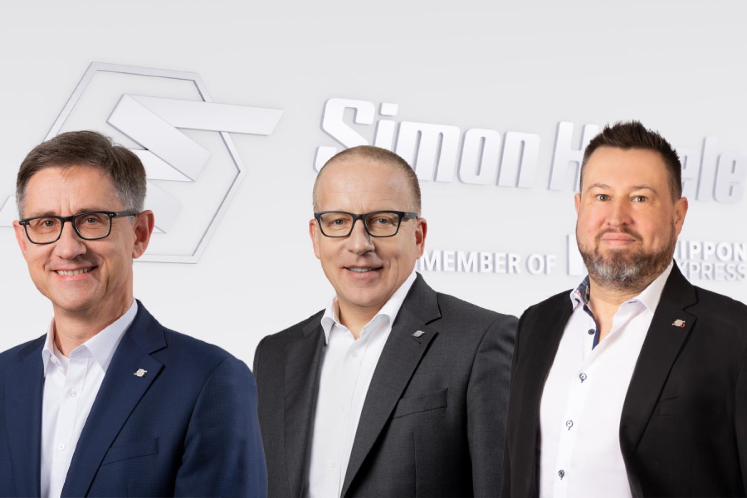 Old and new management (from left): Michael Wahl, Stefan Ulrich and Mike Winter. (Photo: Simon Hegele)