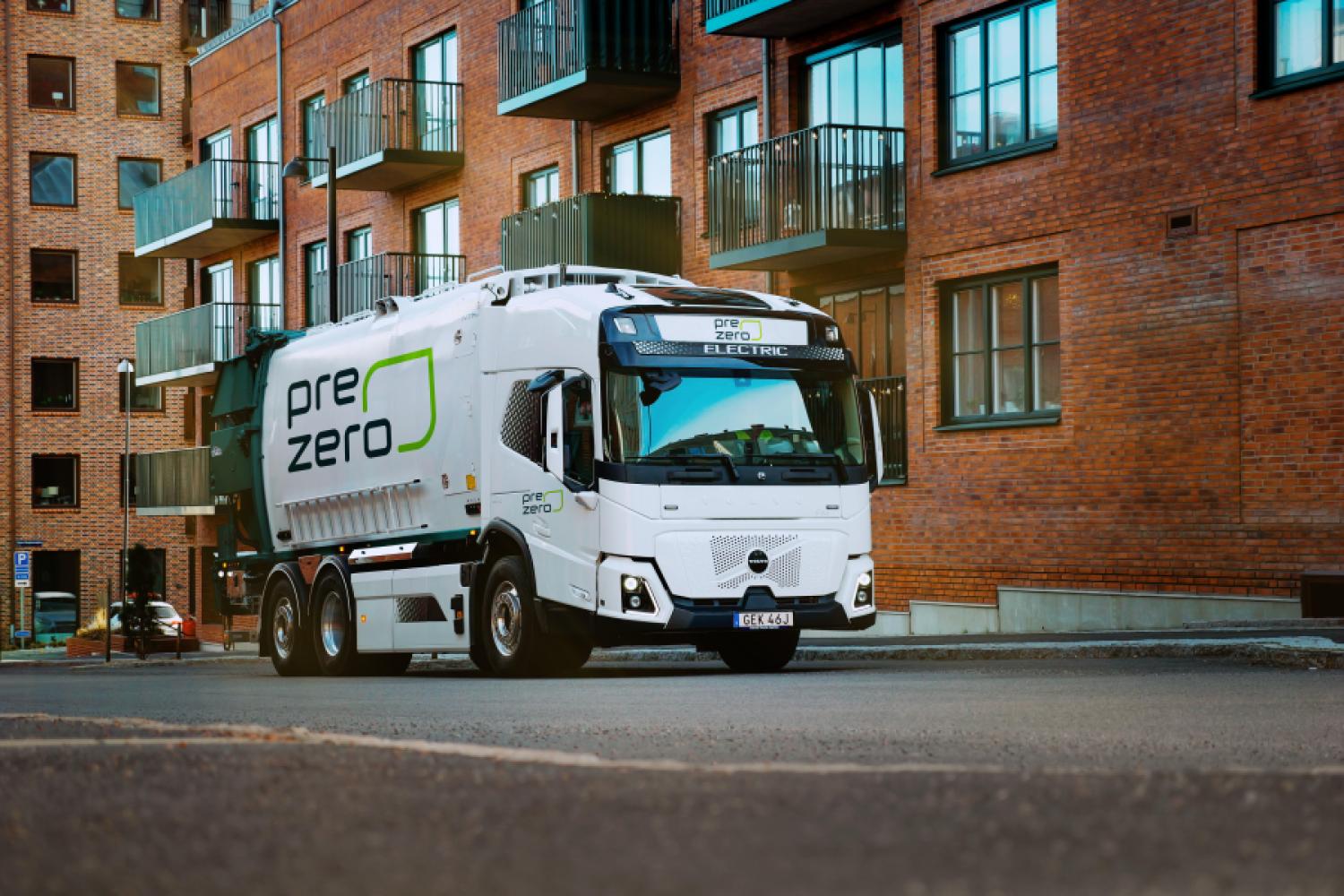 The environmental service provider PreZero, part of the Schwarz Group, has ordered 35 battery-electric trucks from Volvo Trucks. (Photo: Volvo Trucks)