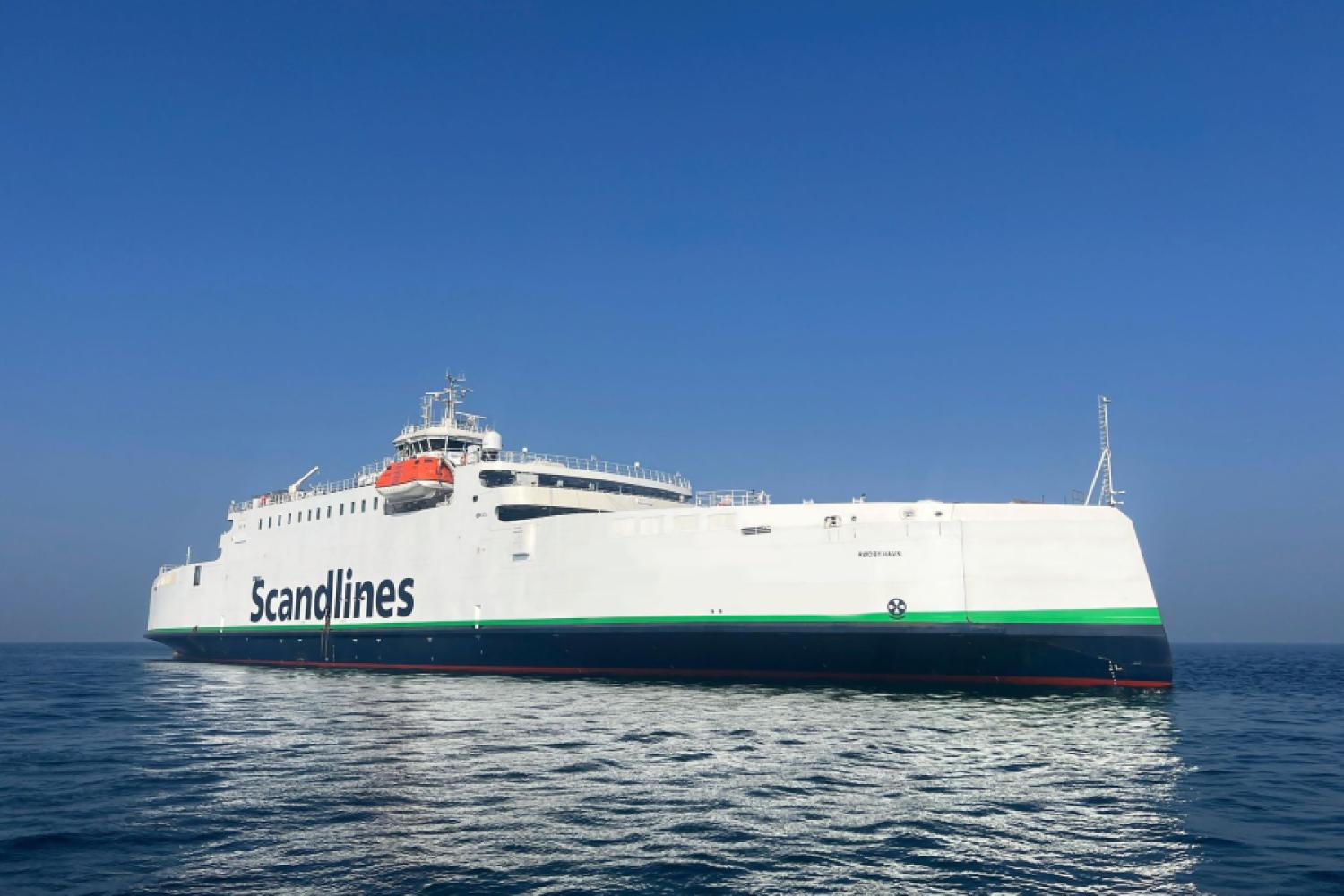 Emisyjny, bezemisyjny prom towarowy Scandlines ma być wprowadzony na trasę Puttgarden-Rødby. Foto: Scandlines