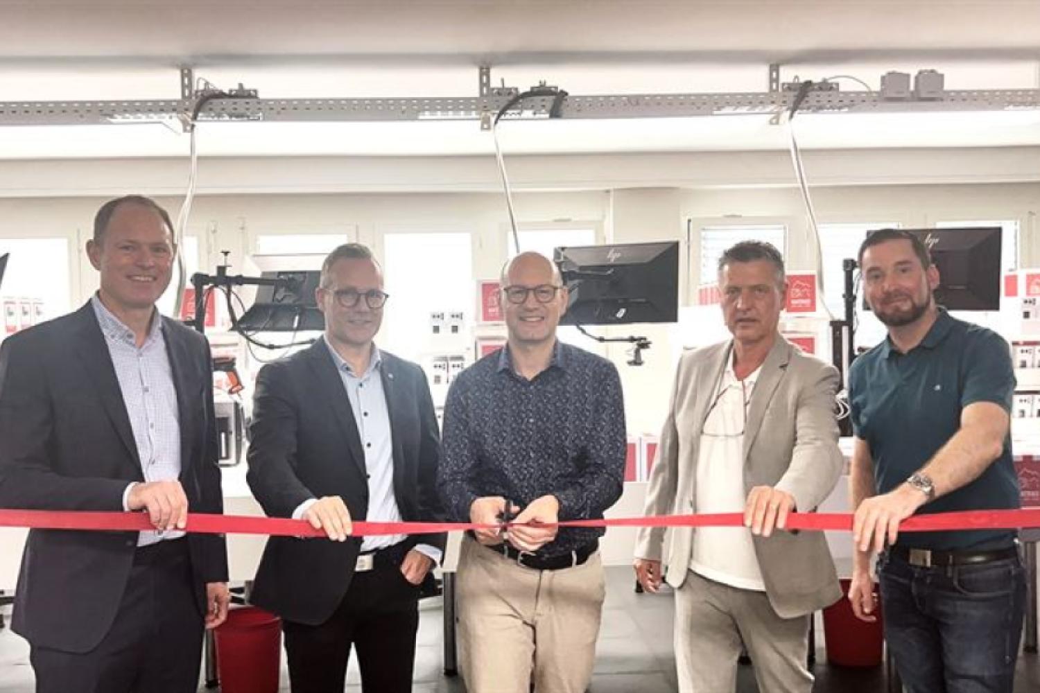 With the start of the conversion to the new toll system, LOSTnFOUND is taking over the fleet management and device administration. Up to 12,000 companies are affected. (Photo: Addescure)