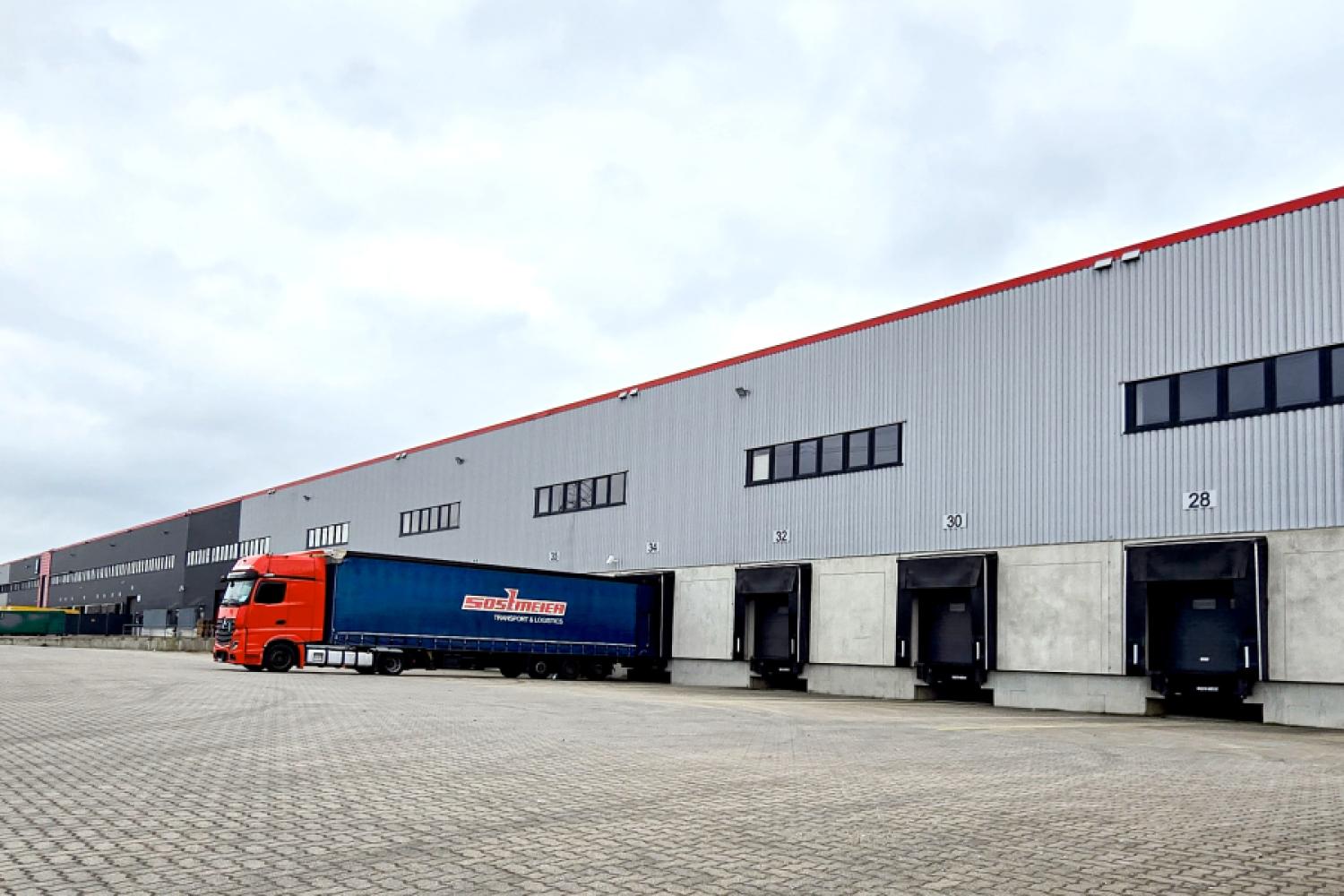 The new location of the Sostmeier Group in Krefeld-Fichtenhain covers an area of 10,000 square meters. Photo: Sostmeier Group