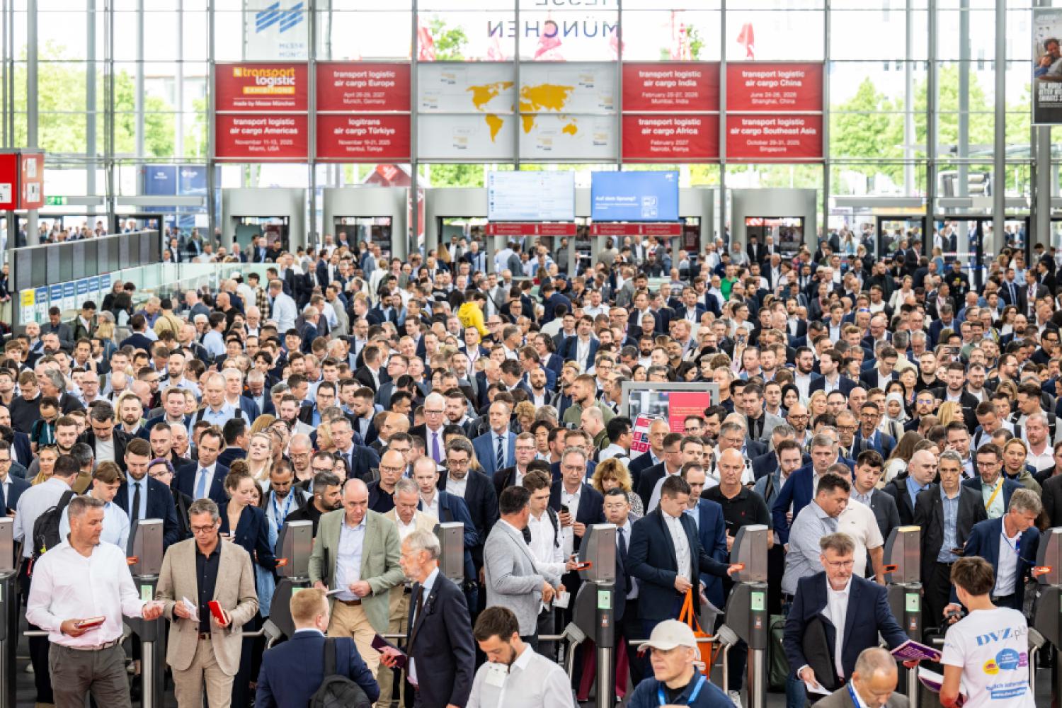 The Messe München announced that both the number of visitors at transport logistic and the occupied space were larger than two years ago. (Image: Messe München)