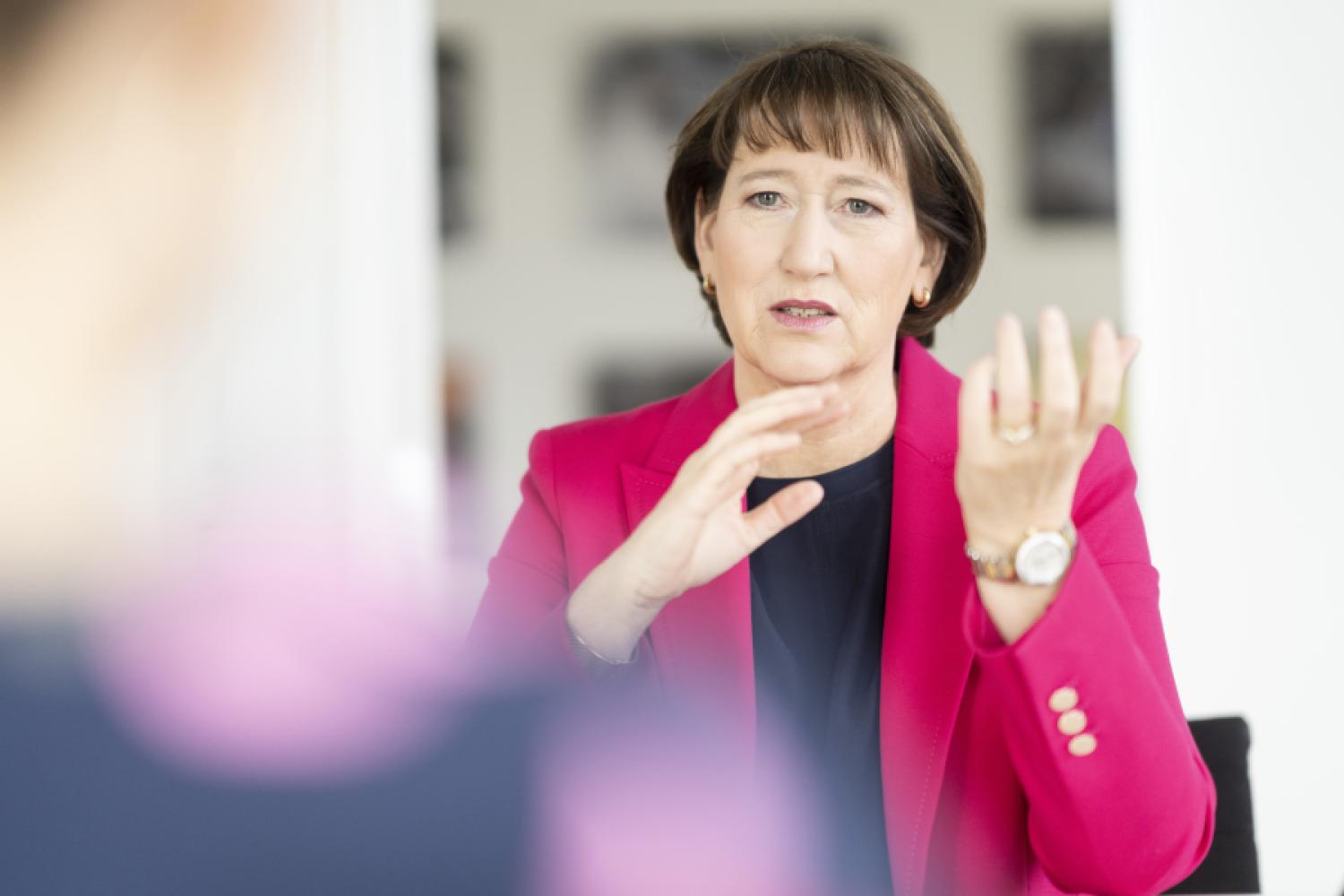 VDA President Hildegard Müller: "Charging must be cheaper than refueling." (Photo: VDA)
