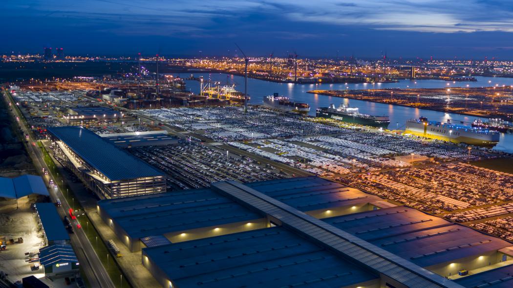 In the Port of Antwerp-Bruges, the dwell time of containers is increasing – an effect of disrupted schedules and limited terminal space. | Photo: Port of Antwerp-Bruges