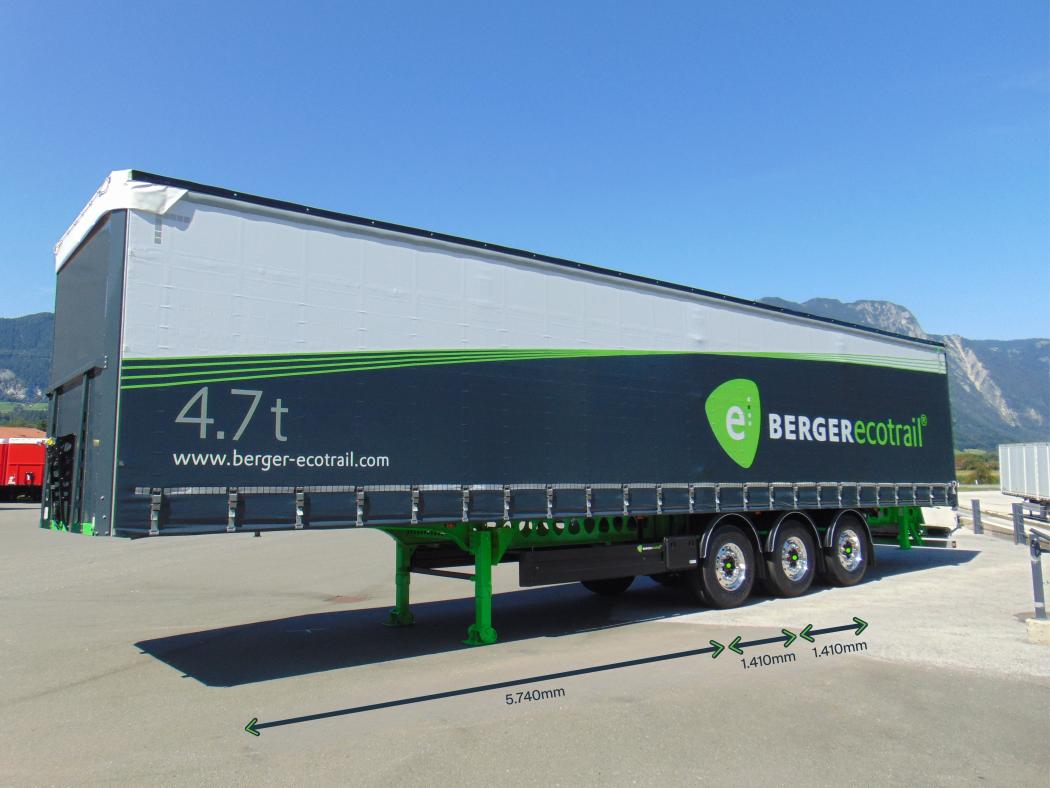 The new lightweight curtain-sider "ecoCHAMP LTO" from BERGERecotrail is also specially designed for use with electric tractors. | Image: Berger