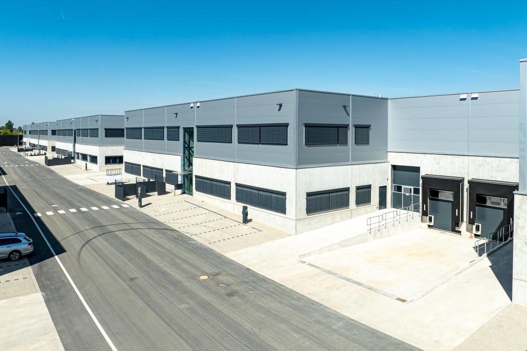 Die Logistics Warehousing Systems GmbH y un proveedor de comercio electrónico se trasladan al Panattoni Campus Hannover Zentrum. (Imagen: Panattoni)