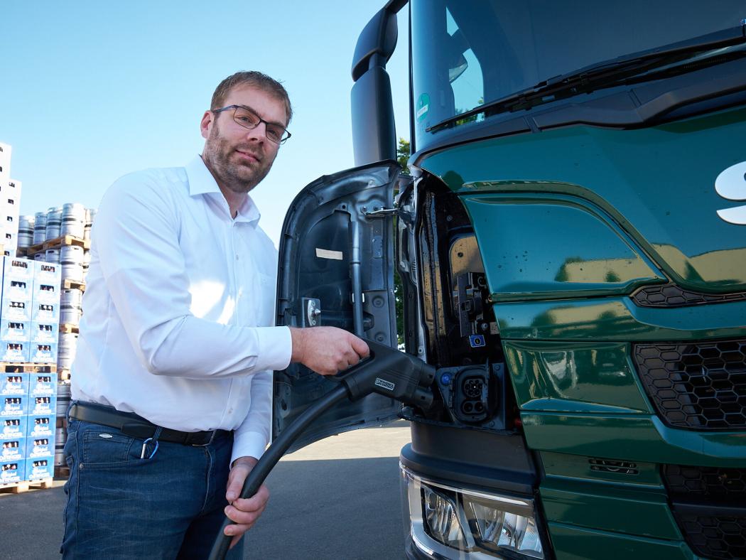 One of the signatories of the Letter of Intent is Jörg Voßkamp, managing director of the beverage wholesale distributor Voßkamp. (Photo: NRW.Energy4Climate)