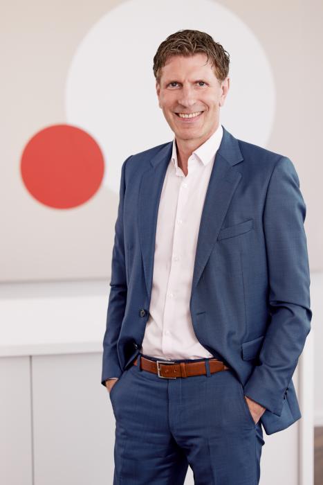 Frank Sczesny is the Executive Board Member for Technology & IT, Logistics & Operations, Supply Chain Management at pharmaceutical wholesaler Sanacorp. (Image: Sanacorp)