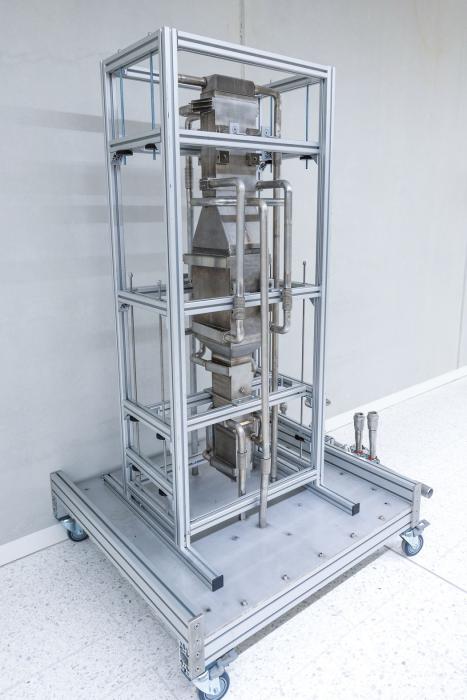 Instalación piloto de Fraunhofer IMM para el cracking de amoníaco con una capacidad de 20 kg/h de amoníaco. (Foto: Fraunhofer IMM)