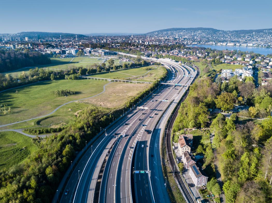 Nowoczesna technologia ewidencji umożliwia pełną dokumentację ruchu ciężkiego na przejściach granicznych i na szwajcarskich drogach. | Foto: Kapsch TrafficCom