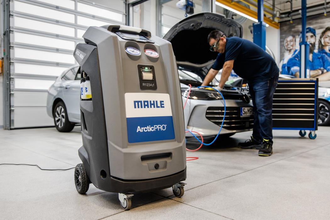 The Mahle Lifecycle and Mobility business unit has opened its new "Global Training Center" in Stuttgart. The expansion of the training structure is intended to improve knowledge transfer for workshops, wholesale, and fleet operators. | Image: Mahle