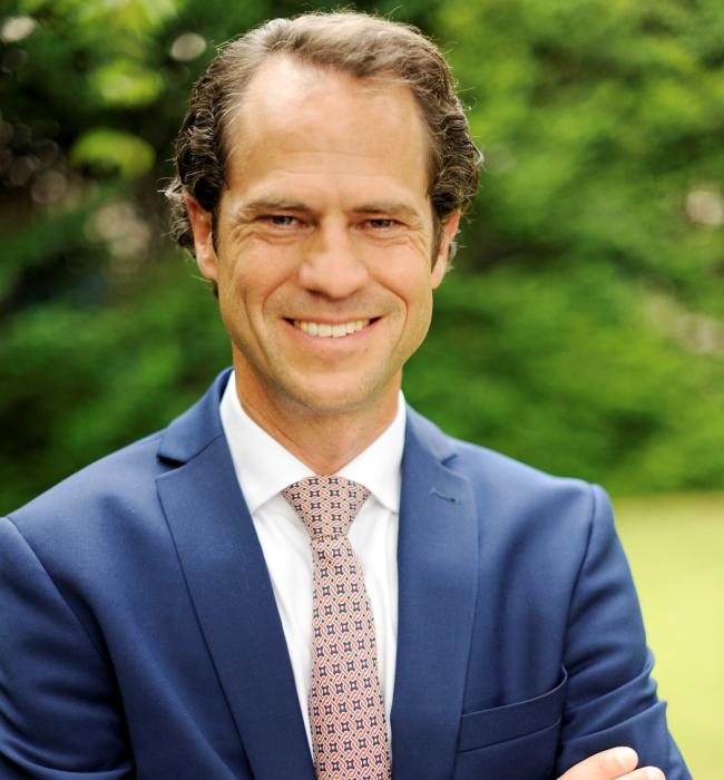 Maximilian von Löbbecke has been the new managing director at Renault Trucks Germany since April 1, 2025. He brings over 20 years of experience with manufacturers of trucks and special vehicles. | Image: Renault Trucks