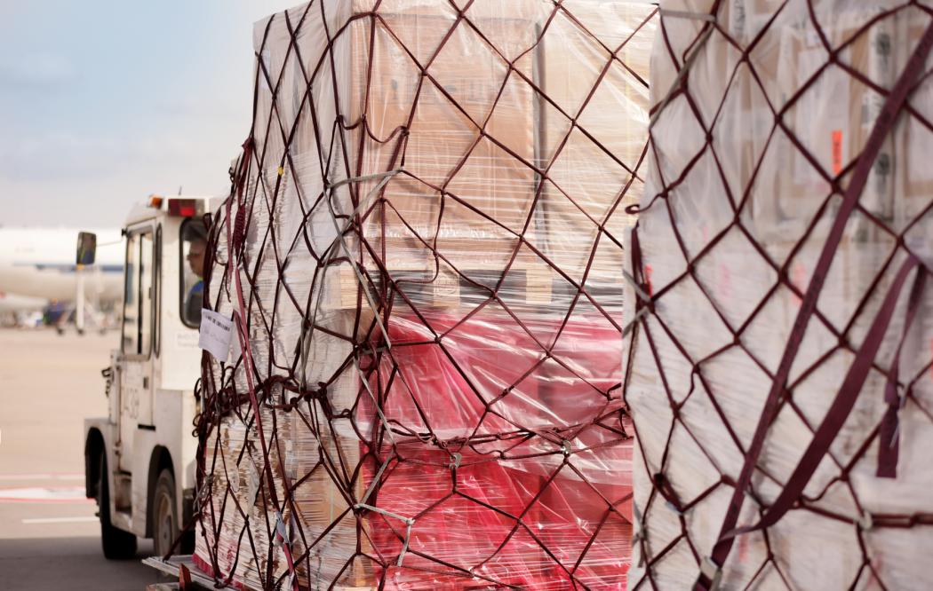 Durante un período de dos meses, las empresas de transporte Kühne &amp; Nagel y DB Schenker, el agente de manejo LUG y el proveedor de servicios logísticos CHI Cargo prueban procesos de recogida digital en el aeropuerto de Frankfurt. (Imagen: Allivate).