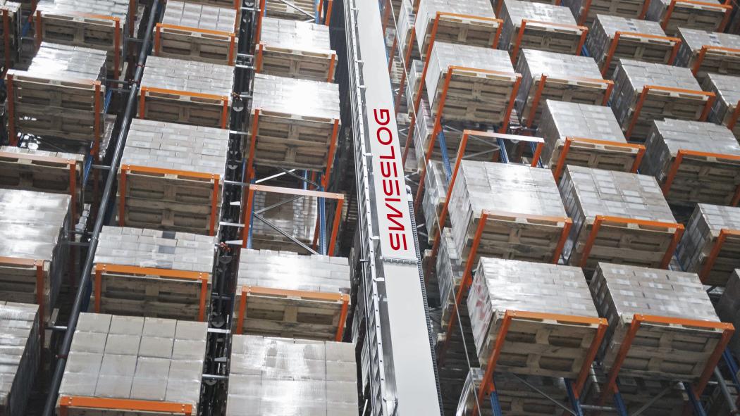 Swisslog realiseert een hooggeautomatiseerd magazijn voor Rockwool. Hier een productafbeelding. (Foto: Swisslog)