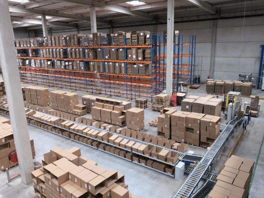 The logistics service provider Log'S expanded its automated storage system together with Transitic. (Image: Transitic)