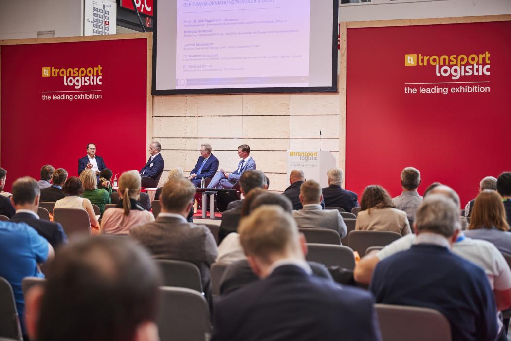 The transport logistic (here a photo from 2023) will once again feature an extensive accompanying program in 2025. (Photo: Messe München)