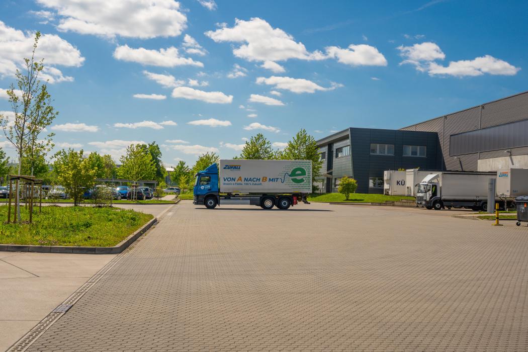 Zufall Logistics saves emissions with a new service and transports CO2-neutrally. Photo: Zufall Logistics